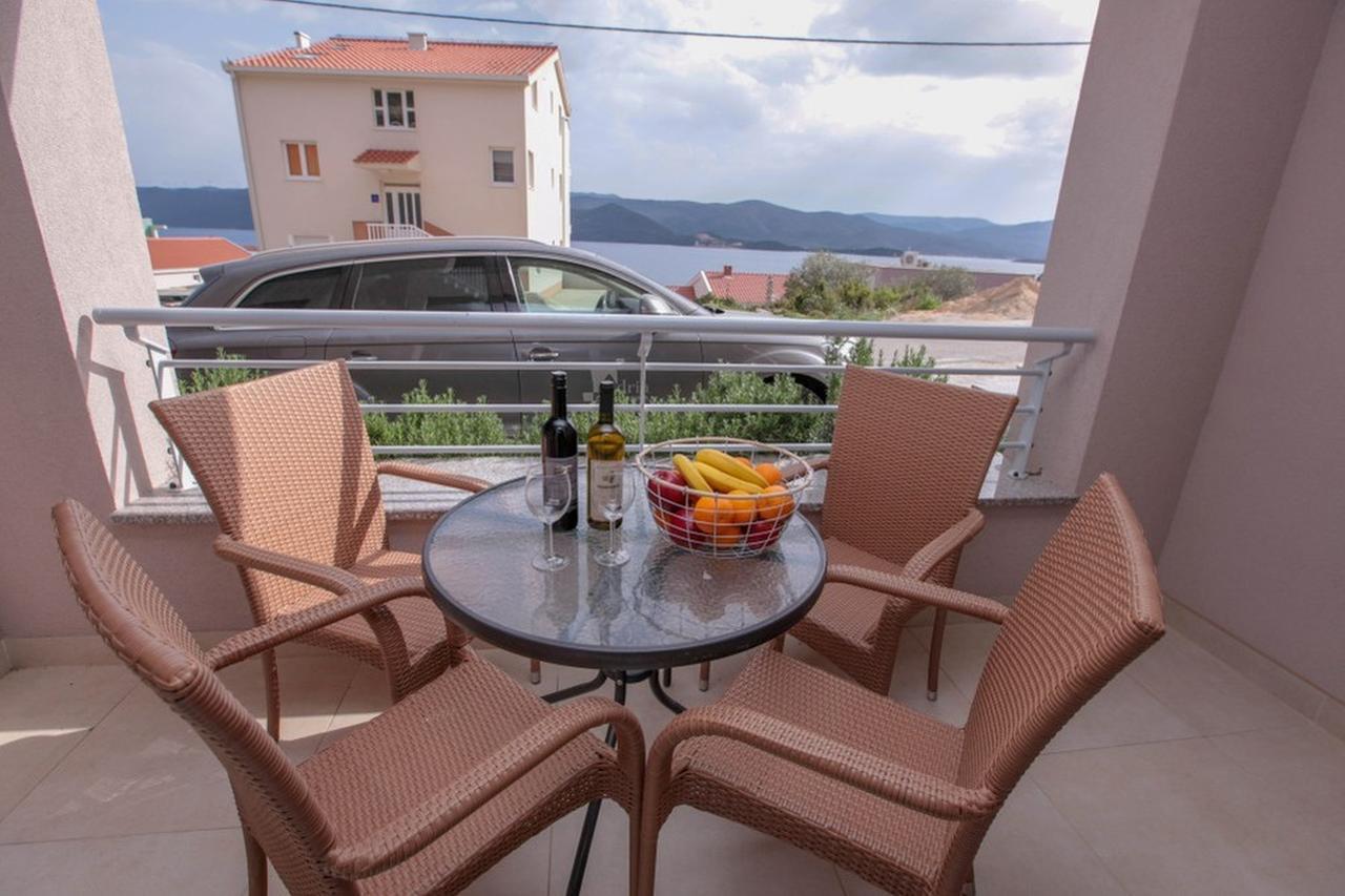 Apartments Zoya Клек Экстерьер фото