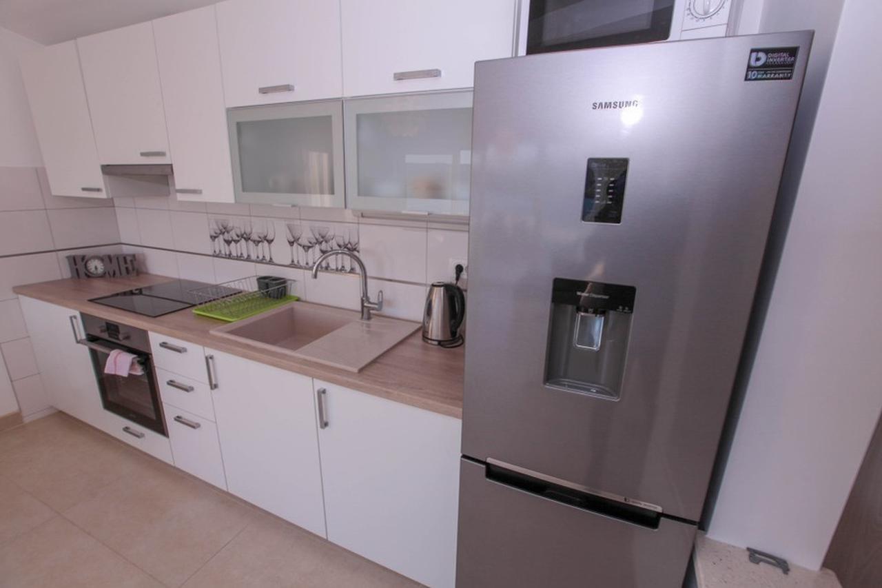 Apartments Zoya Клек Экстерьер фото