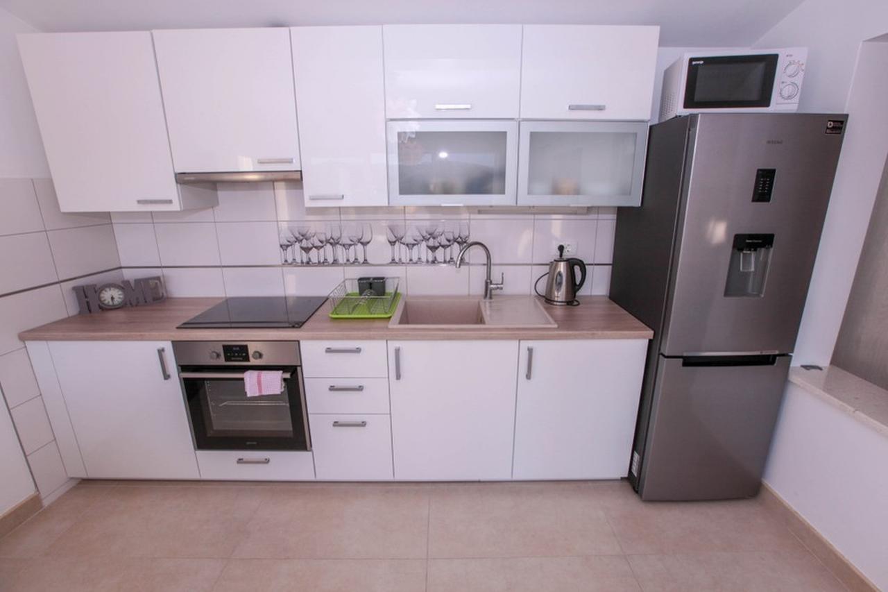 Apartments Zoya Клек Экстерьер фото