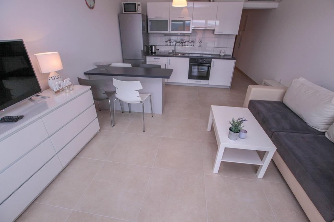 Apartments Zoya Клек Экстерьер фото